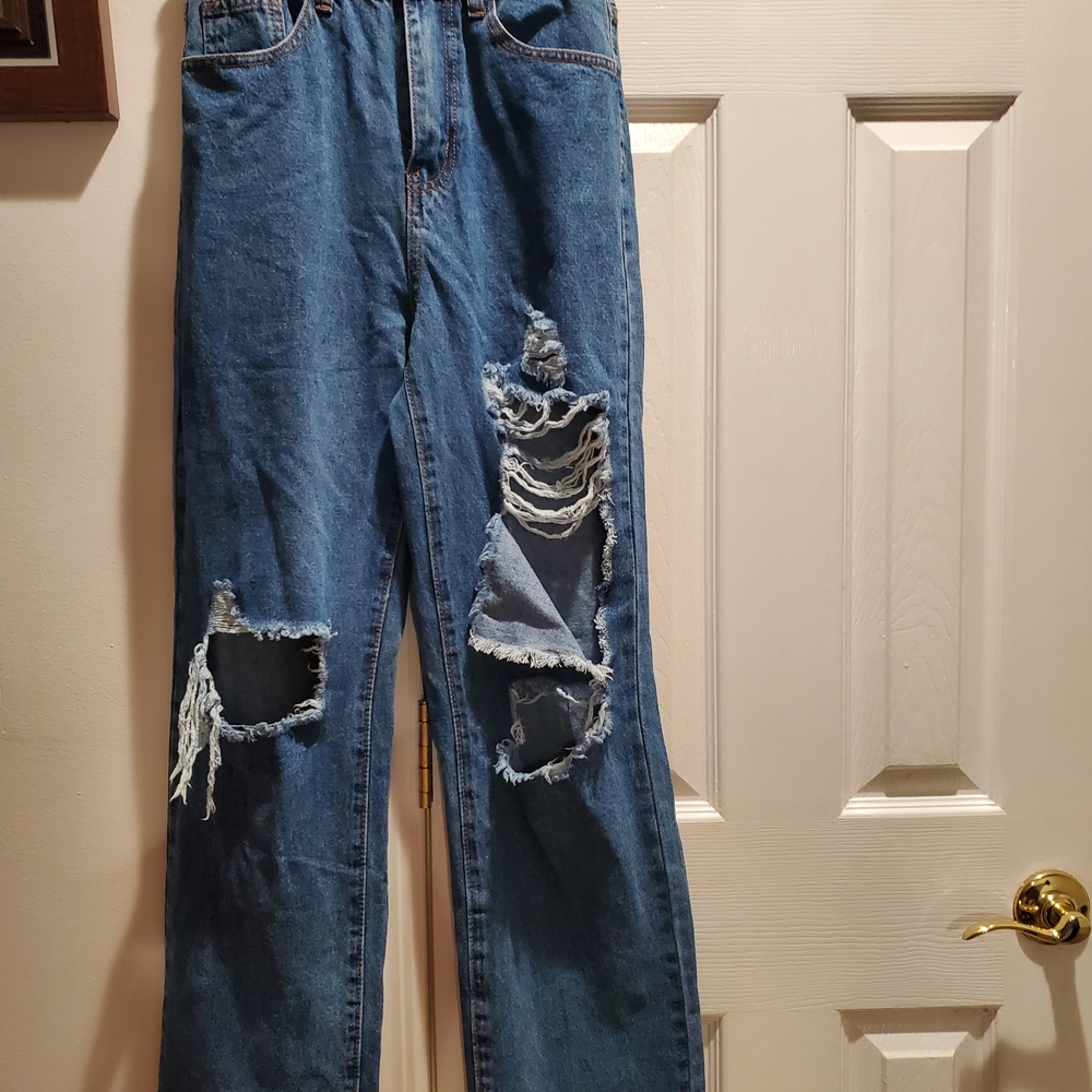 SHEIN Blue Denim Ripped Jeans